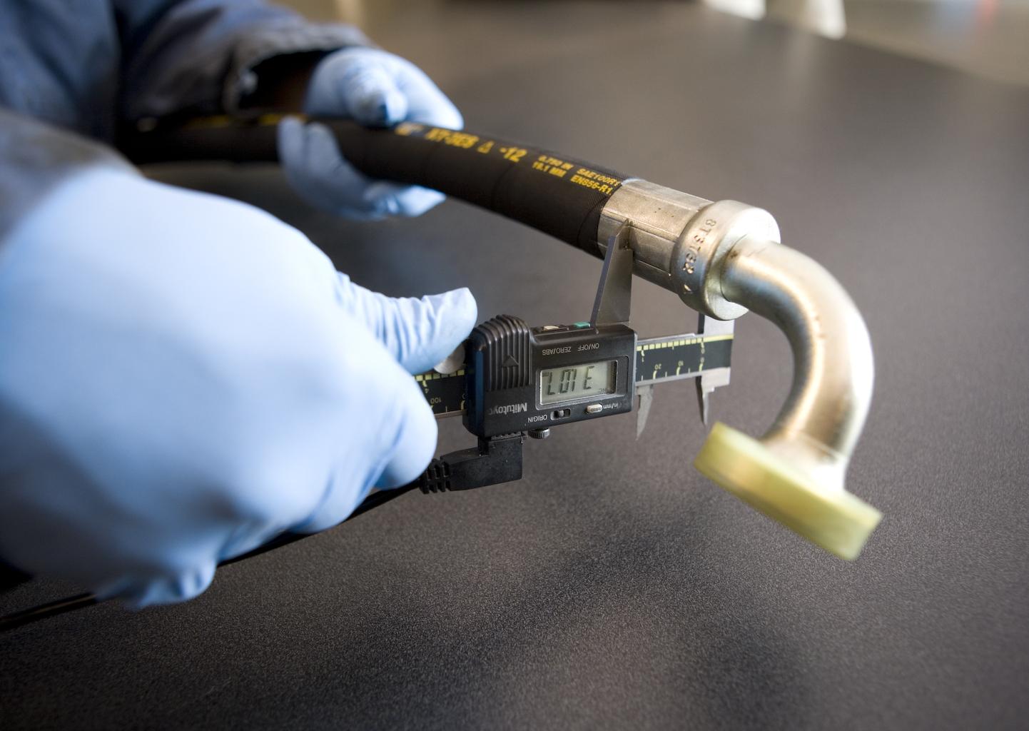 special offer _ Hydraulics hoses and couplings LP image _ March 2023
